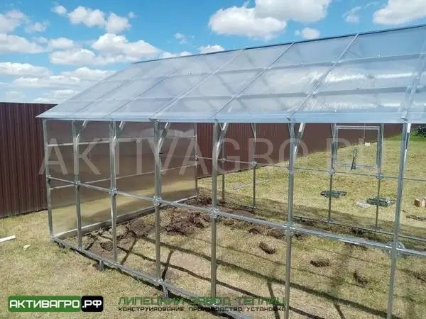 Теплица Ударница Англичанка, ширина 3 м, труба 40х20 Теплица Ударница Англичанка, ширина 3 м, труба 40х20