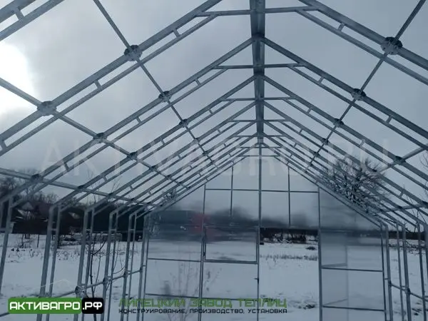 Теплица Ударница Англичанка, ширина 4 м, труба 40х20 + 20х20 Теплица Ударница Англичанка, ширина 4 м, труба 40х20 + 20х20